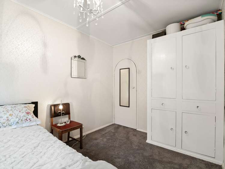 41 Sheffield Street Taieri Mouth_12