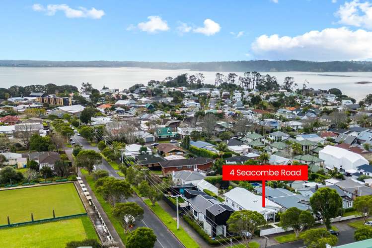 4 Seacombe Road Point Chevalier_16