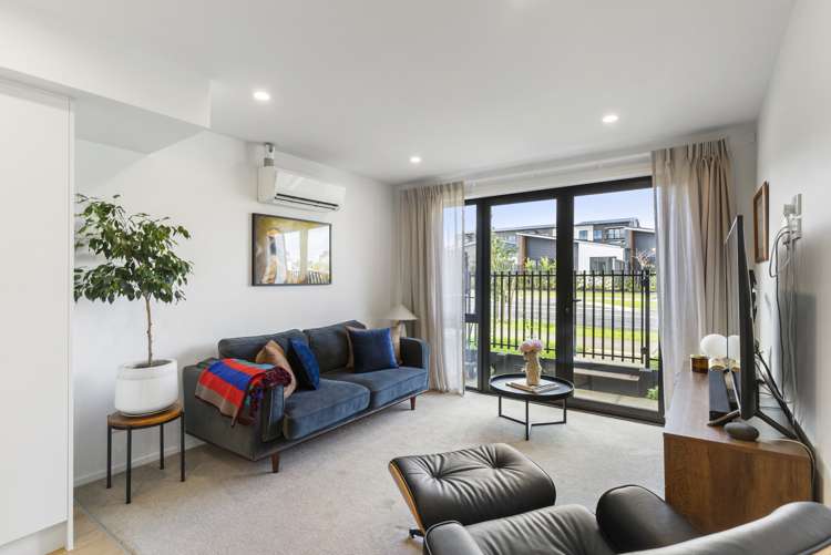 1/6 Unga Place Beachlands_10