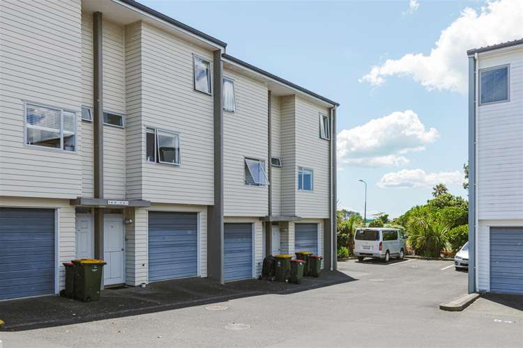 61/7 Kelvin Hart Drive East Tamaki_6