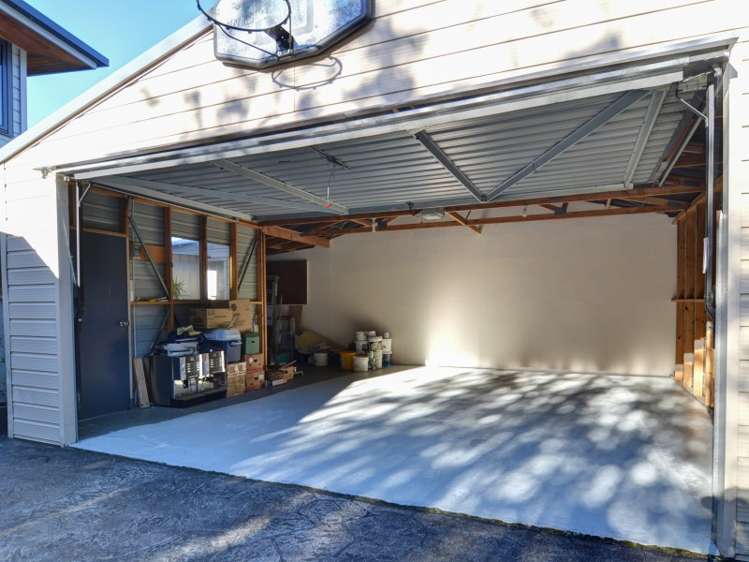 167 Fernhill Road Fernhill/Sunshine Bay_19