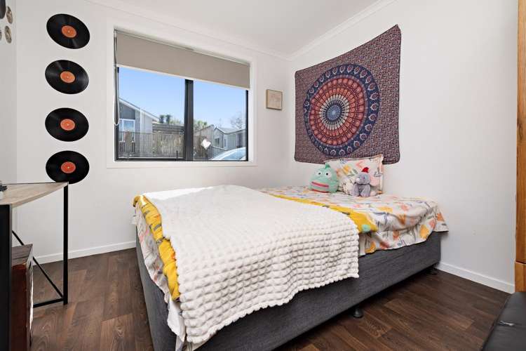 2 Hauruia Way Pyes Pa_10