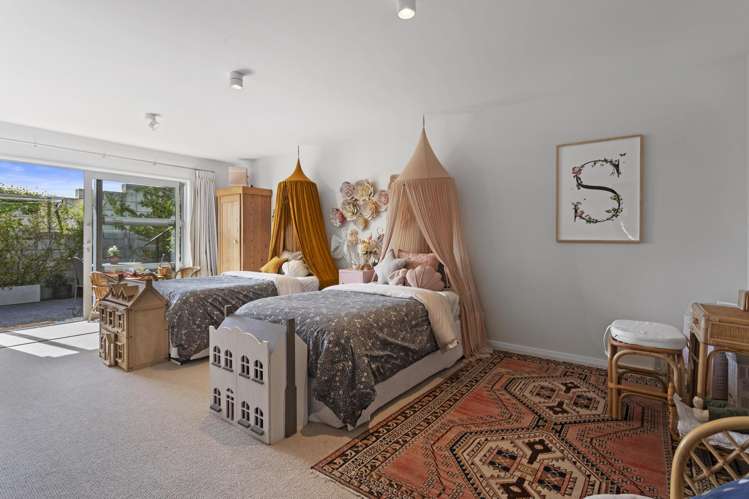 11 Te Awakura Terrace Mount Pleasant_19