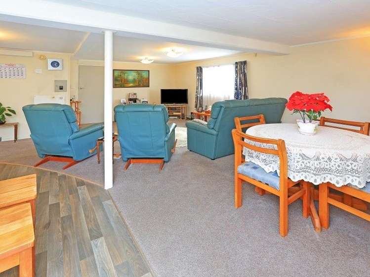 4 Ross Place Opaheke_10