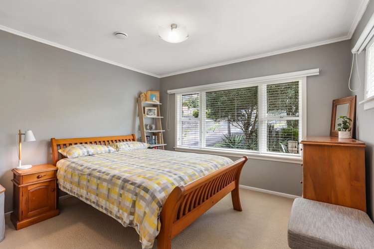 11 Waters Place New Lynn_12