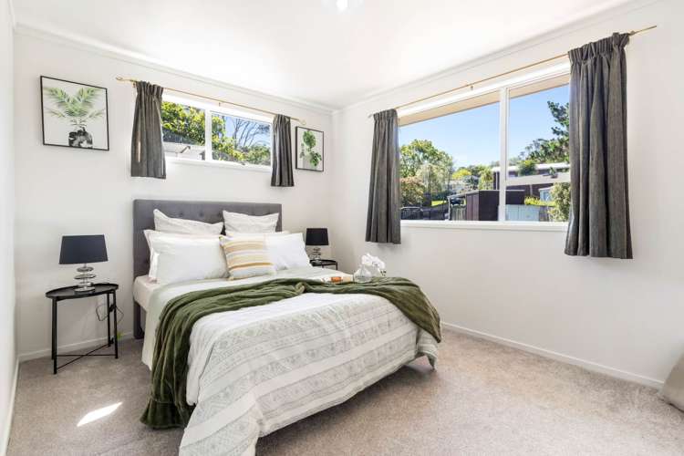 20 Pitcher Place Glen Eden_7