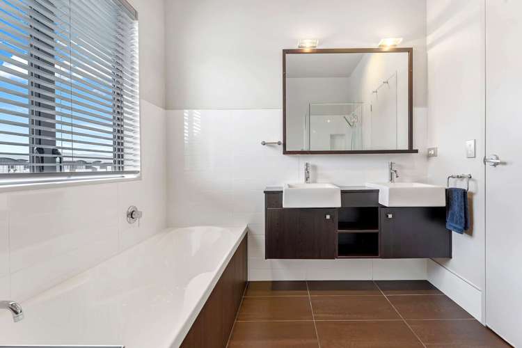 28/101 Harbour Drive Matarangi_21