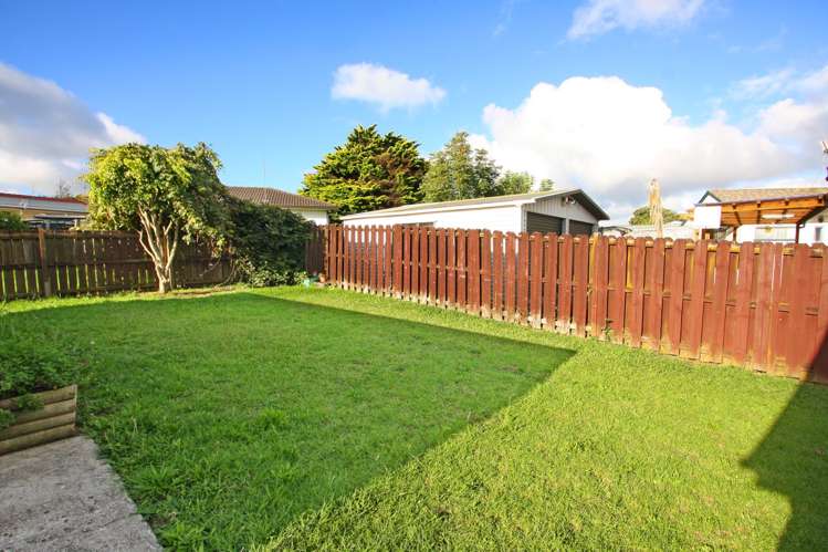 223 Mahia Road Wattle Downs_8