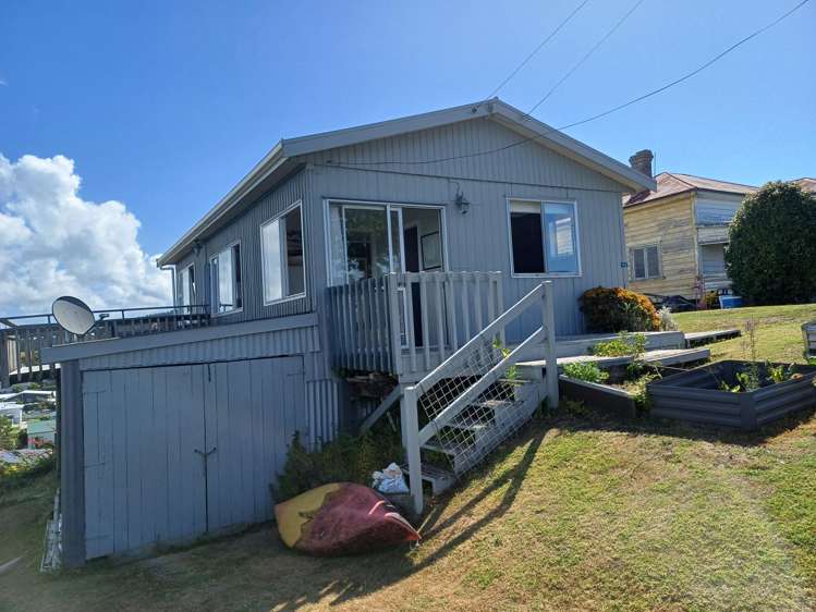 102 Amopo Street Kawhia_4