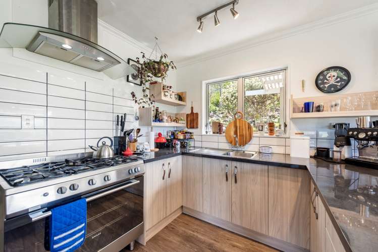 31 Toi Toi Street Toi Toi_2