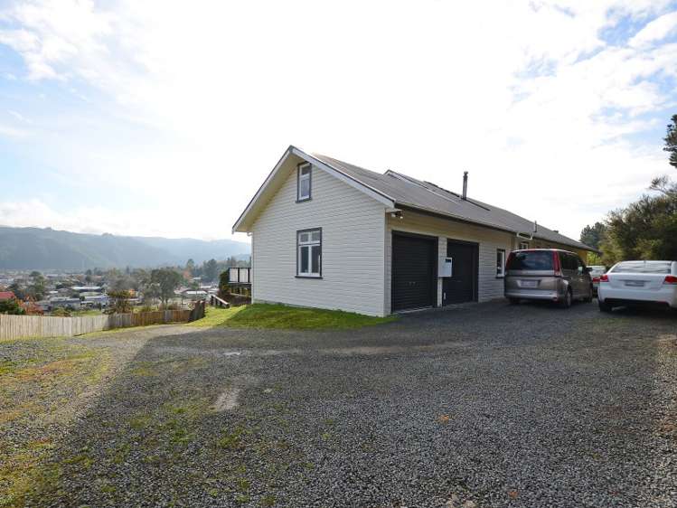 84 Moeraki Road Maoribank_19