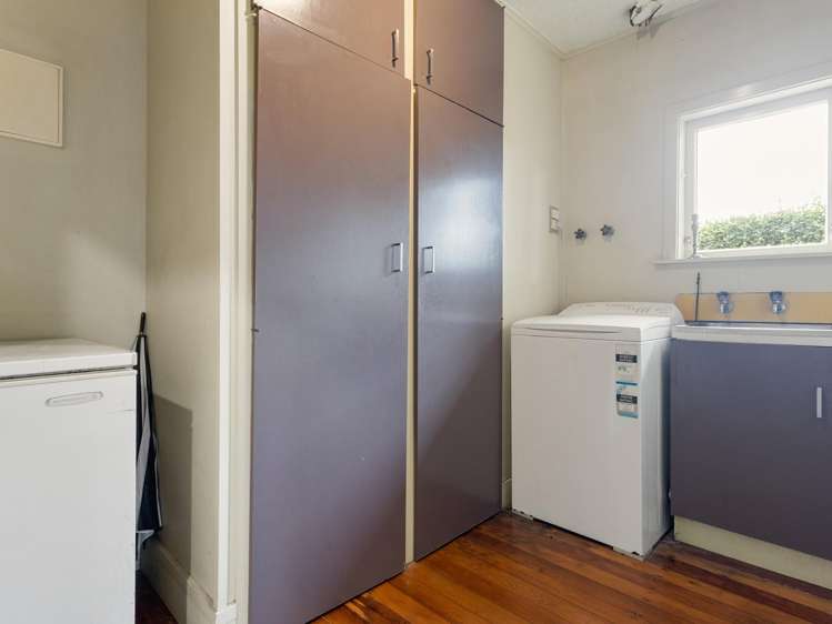 63 Brookfield Street Hamilton East_12