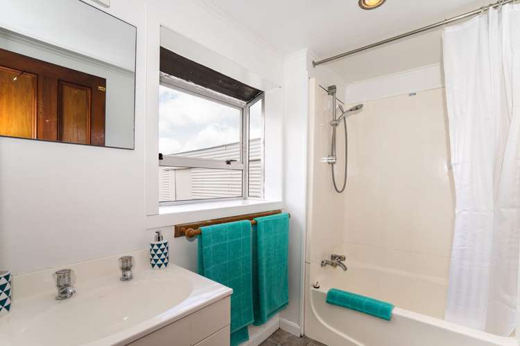 1/10 Neill Street Hornby_11