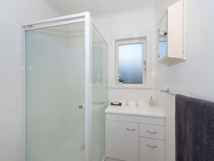 25a Bruce Avenue Glenview_9