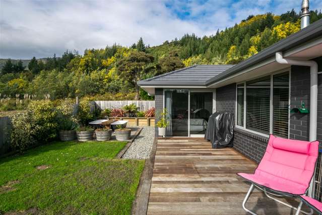 114 Milton Terrace Picton_4