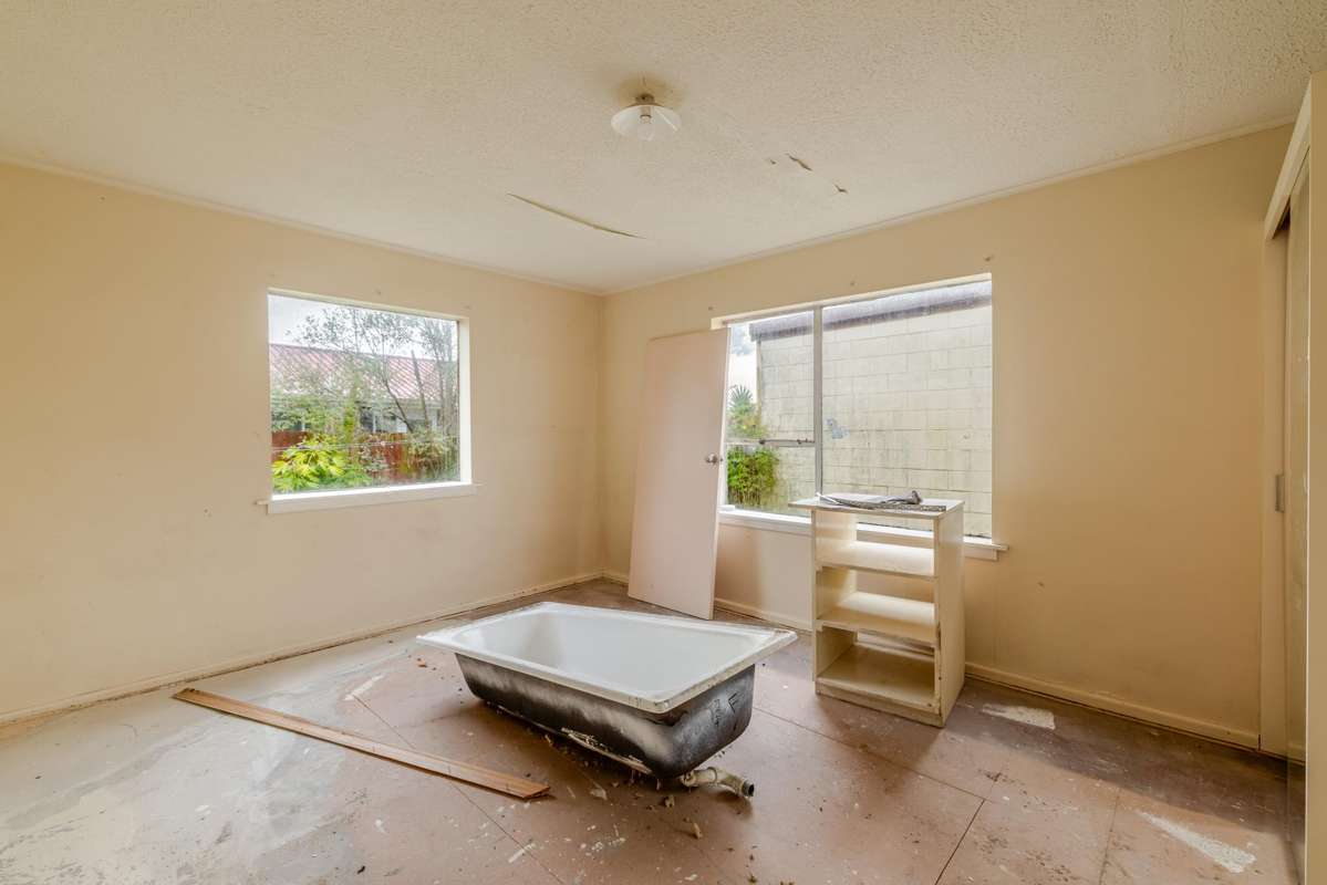 95 A-B Bower Avenue_4