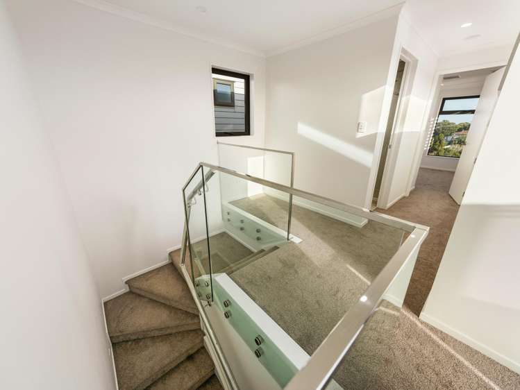 3/1 George Laurenson Lane Mount Roskill_17