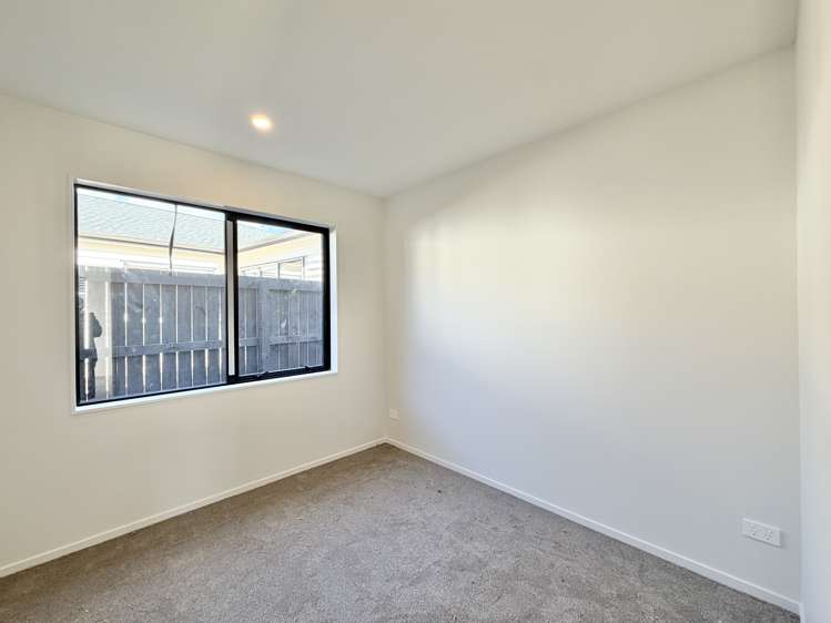 23 Tukutata Crescent Milldale_16