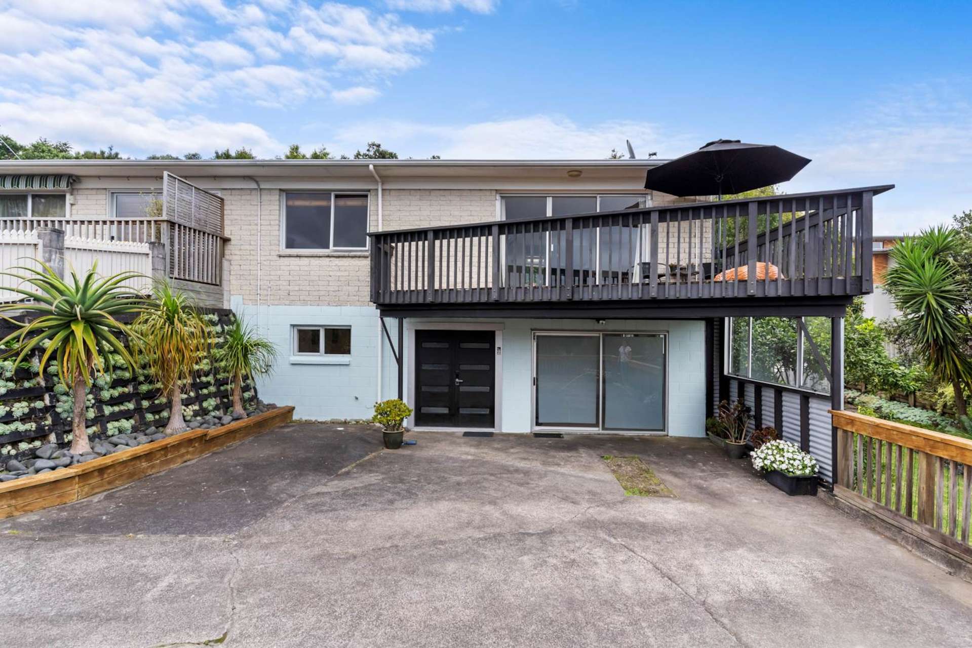 2/10 Sherie Place Howick_0