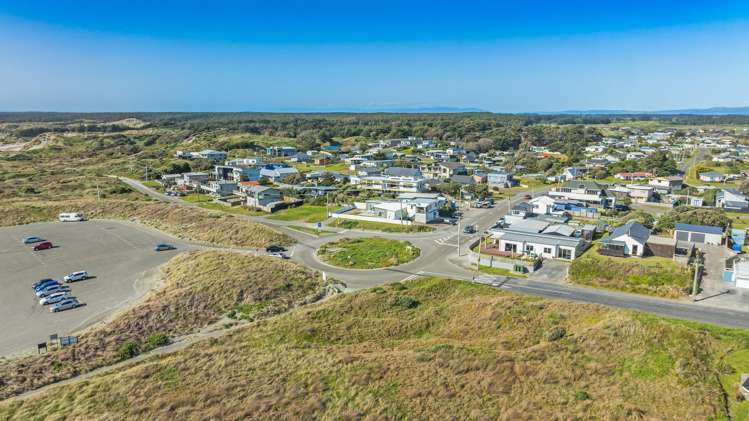 20 Ocean Beach Street Foxton Beach_25