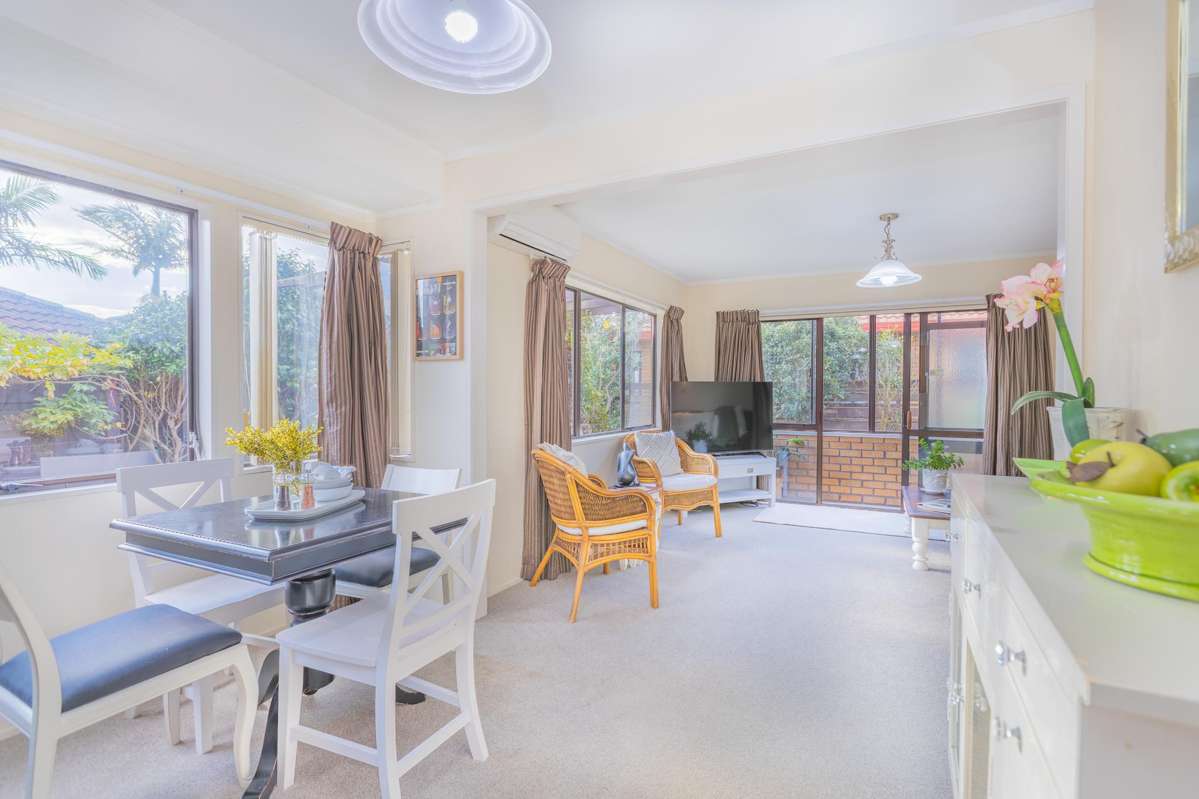84B Gloucester Road_5