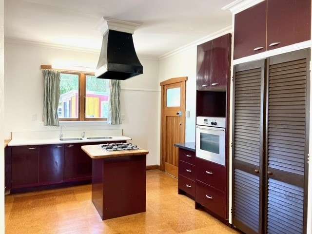 1000A Willowpark Road North 10490_4