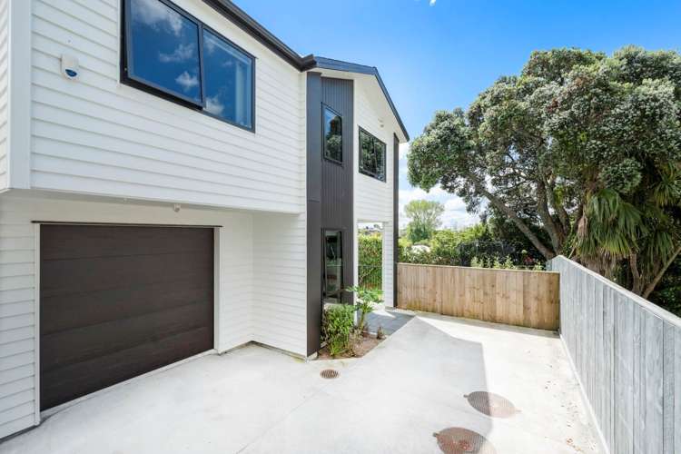 48e Tirimoana Road Te Atatu South_19