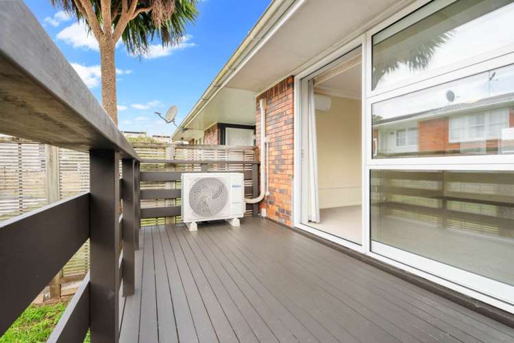 2/34 Thatcher Street Mission Bay_10