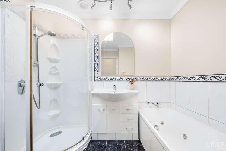 49b Kebbell Grove Epuni_13