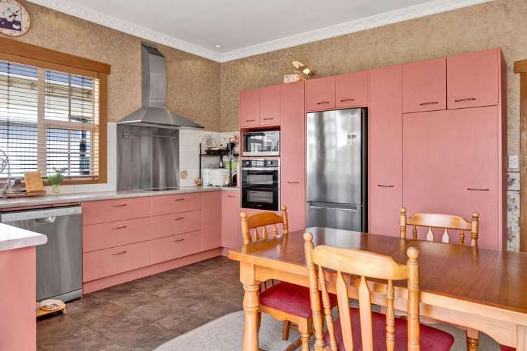 294 High Street Hawera_6