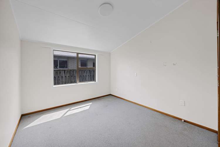 120 Broadway Waitara_6
