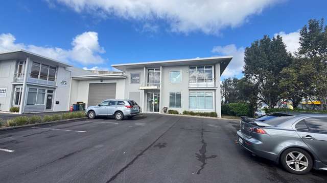 Unit 9/45 William Pickering Drive Rosedale_1