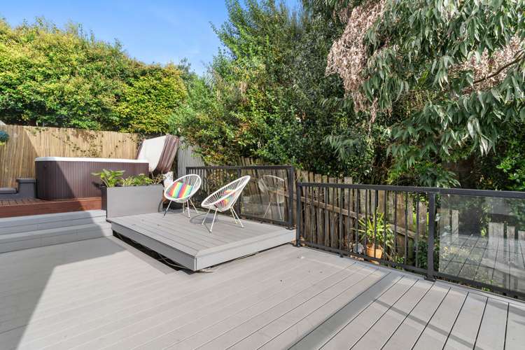 10a Gwenand Place Botany Downs_20