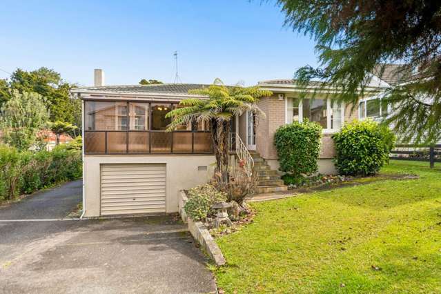 Ultimate Do-Up in a Top Location!