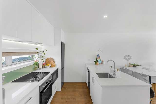 73 Helen Jenepher Lane Mount Wellington_3