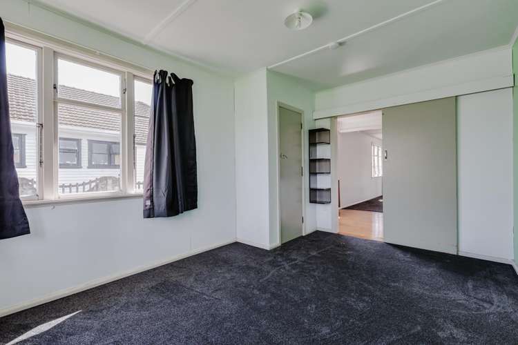 2 Hinton Place Roslyn_9