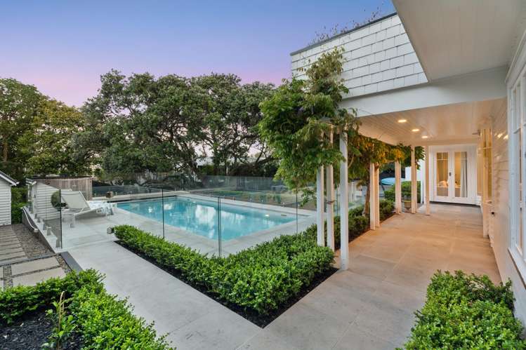 14 Handley Avenue Narrow Neck_32