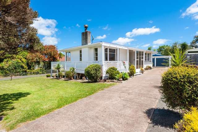 31 Essex Street Te Atatu South_1