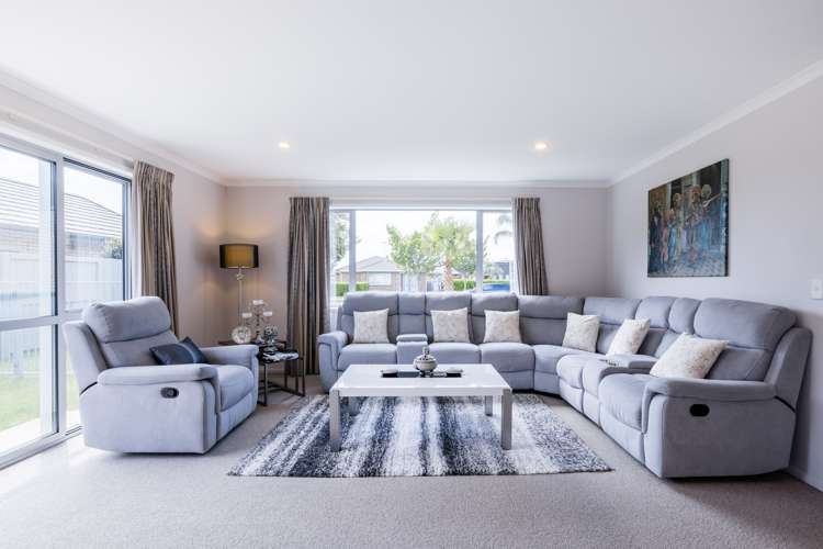 69 Aquila Crescent Rototuna North_7