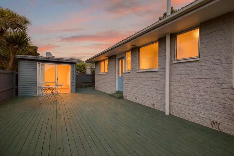 1/565a Ferry Road Woolston_2