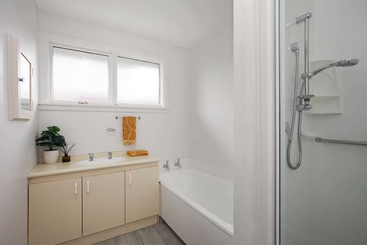 11b Field Terrace Upper Riccarton_10