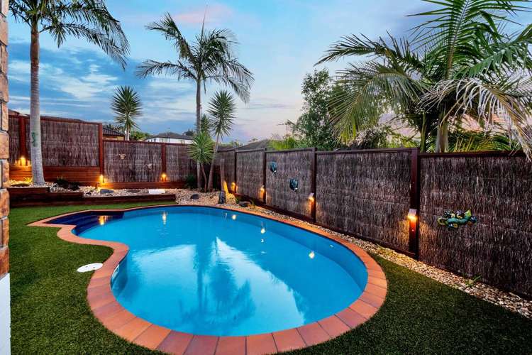 7 Sapperton Drive Henderson_33