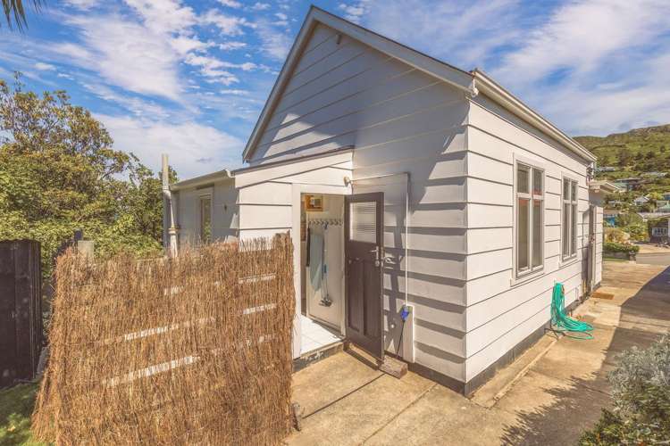 40 Canterbury Street Lyttelton_14