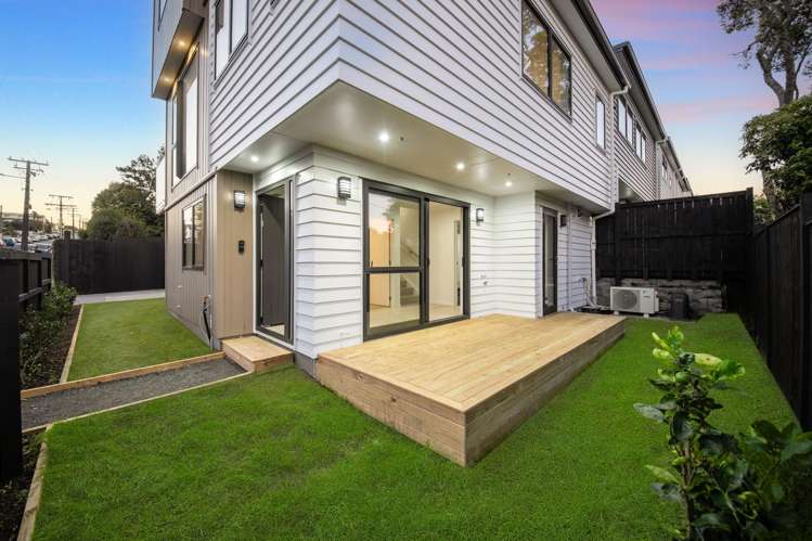 3/36 Sheridan Drive New Lynn_17