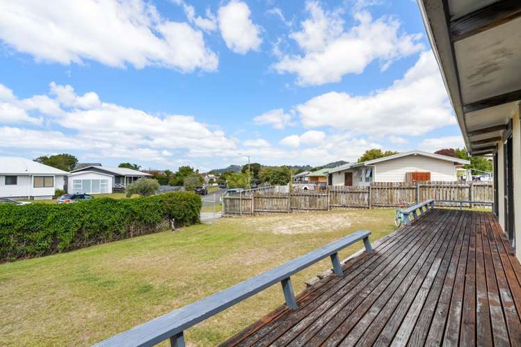 107 Lorraine Place Whangamata_11