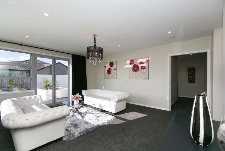 8 Saint Andrews Parkway Waiwhakaiho_10