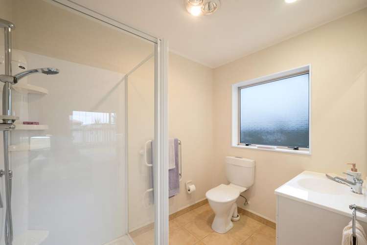 86 Guildford Drive Paraparaumu_10