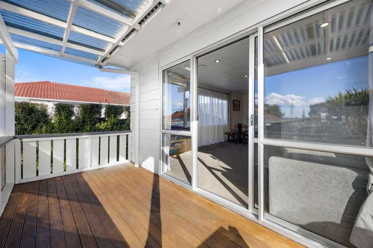 2/36 Miro Street New Lynn North_15
