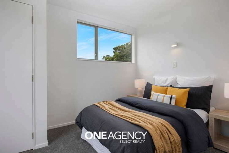 54 Cardiff Crescent Cannons Creek_12