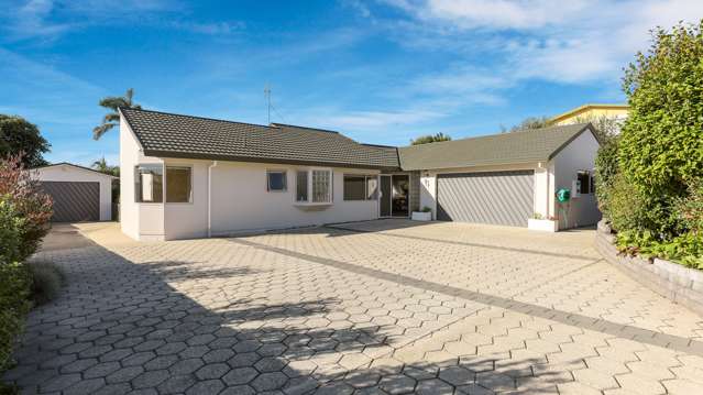 43 Fishermans Drive Coastlands_1